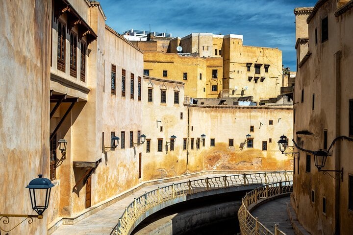 Historic ramparts and alleys of the Medina of Fez, along the Wadi, illustrating the traditional architecture and urban fabric of one of the imperial cities classified by UNESCO.