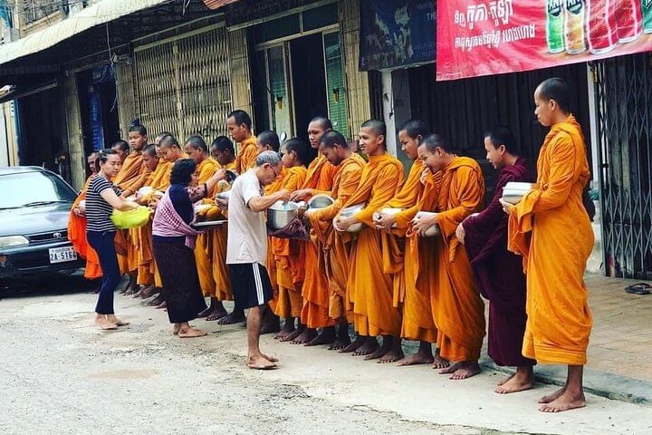 half day morning tour by Tuk-Tuk