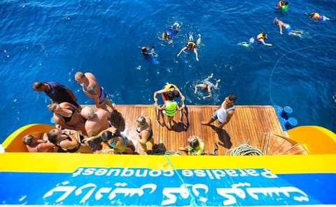 Semi-Submersible Boat Tour in Hurghada's Red Sea