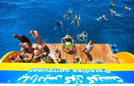 Semi-Submersible Boat Tour in Hurghada's Red Sea