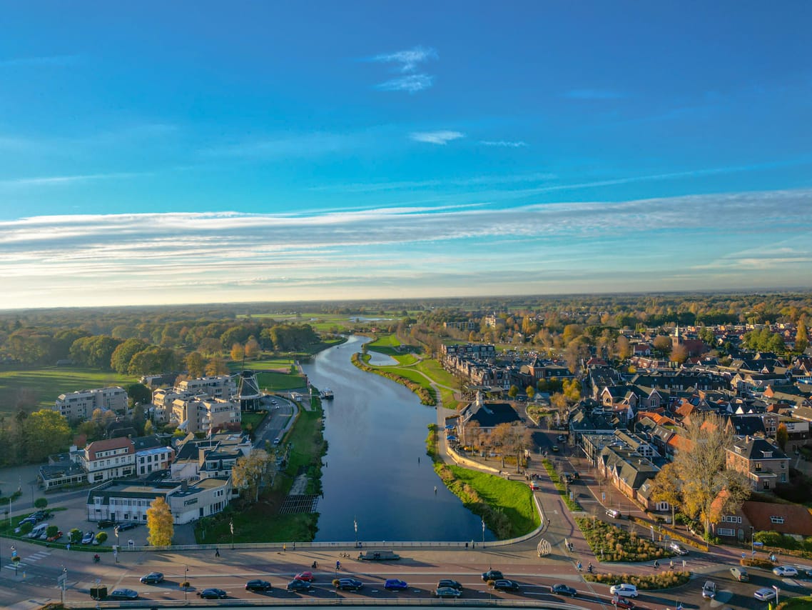 Weesp & Loenen aan de Vecht Private Tour – Premium Car & Official Guide 5