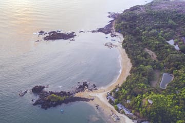 Cultural and Coastal Tour of Bangalore, Hampi, and Gokarna