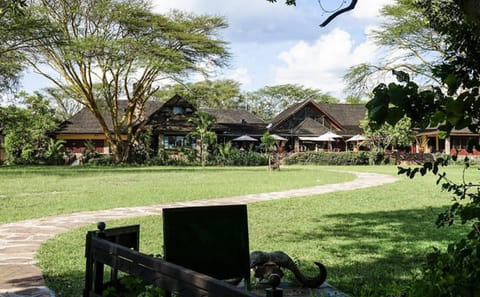6 Days Wildebeest Migration Kenya Safari Expedition