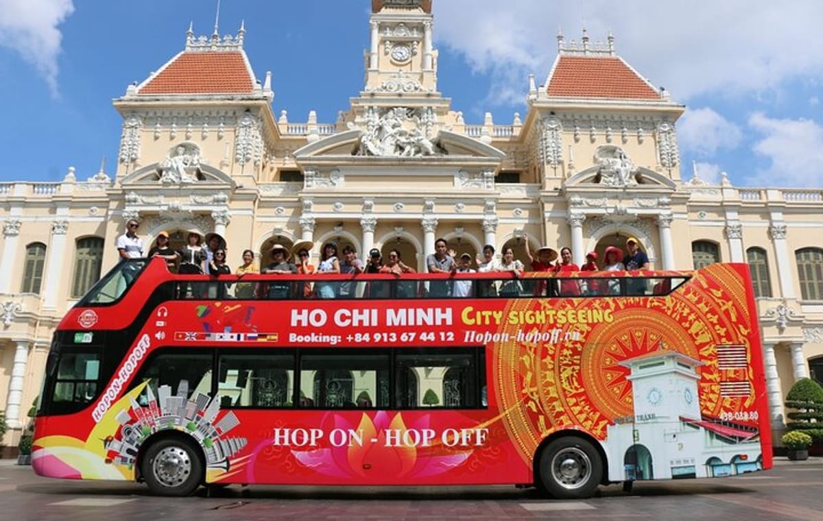 Sai Gon City Tour and Dinner On Cruise Half Day