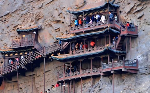 Taiyuan to Datong Bullet Train Day Trip with Cultural Highlights