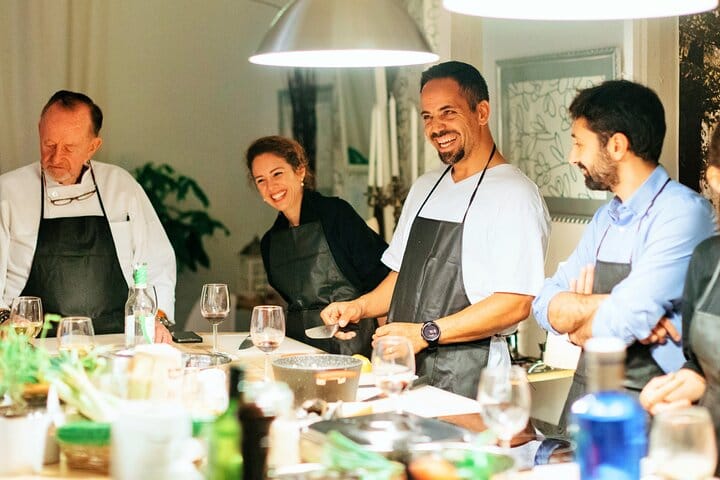 High-quality Private Cooking Experience: Paella, Tapas & market tour for small groups 2