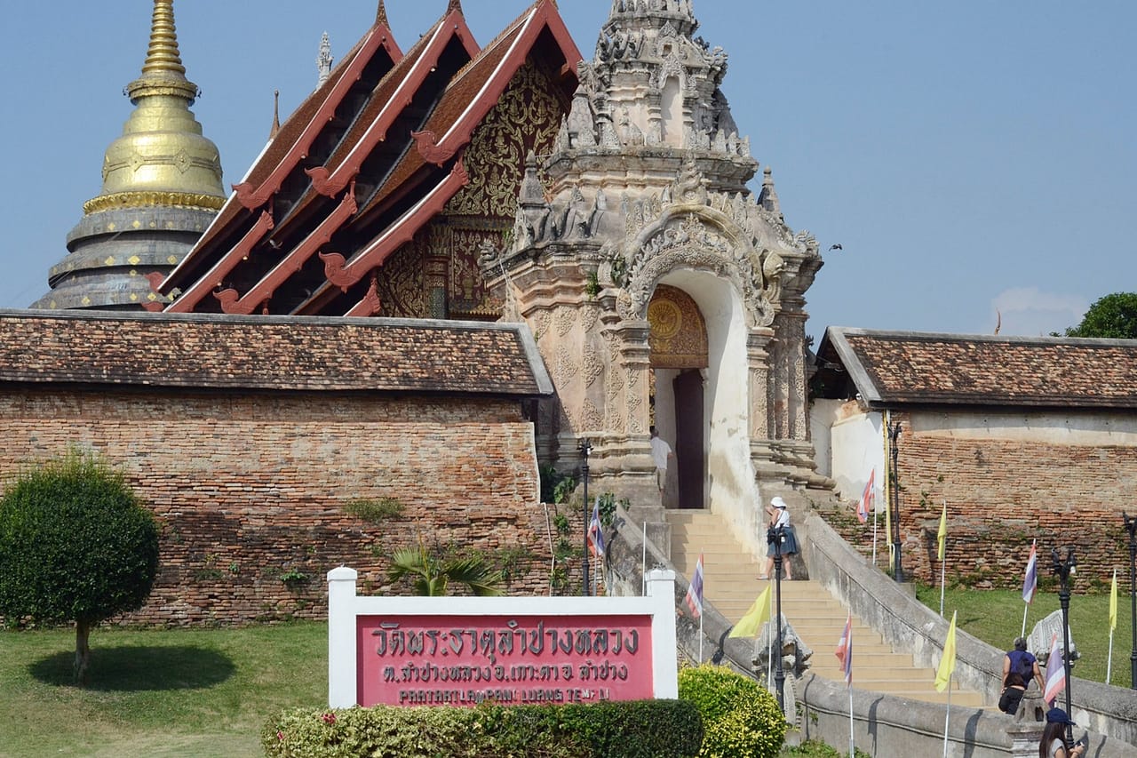 Lampang-Lampoon Day Trip 6