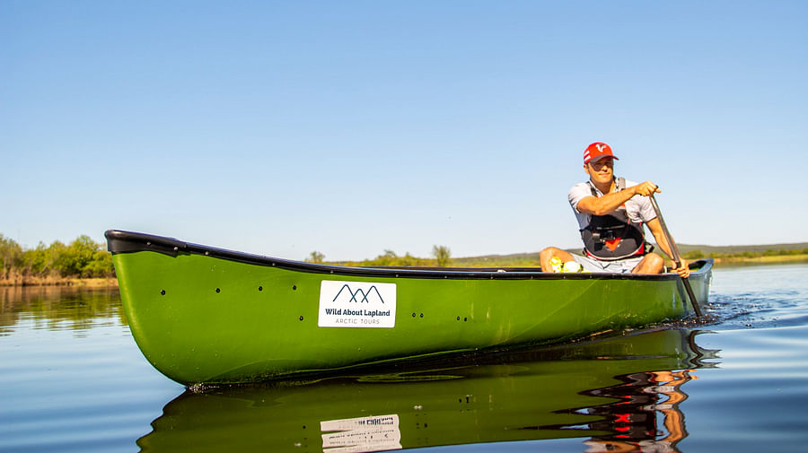 Canoeing with professional guides