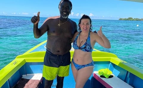 Doctors Cave Beach and Snorkeling Tour in Montego Bay