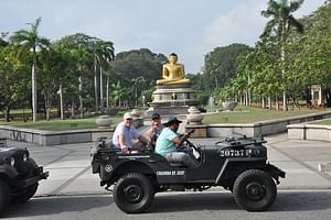 Colombo City Tour by Vietnam War Jeep
