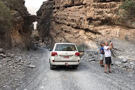 Explore Jabal Shams and Wadi Nakhar: Nature and History of Oman