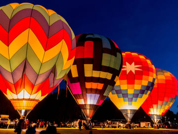 Hot Air Balloon Ride Over Margham Desert in Dubai