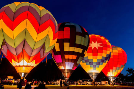 Dubai  Hot Air Balloon ride with Private Transfers