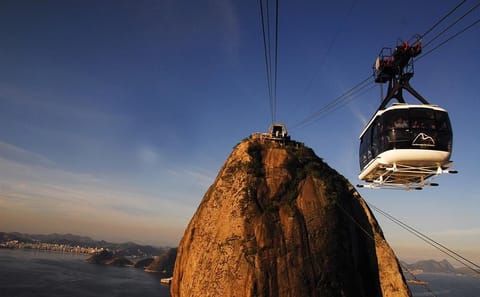 Jeep Tour of Rio's Christ the Redeemer, Sugar Loaf, and More