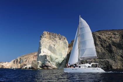 Cyclades Islands Adventure Tour: Athens to Schoinousa