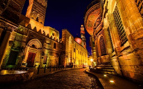 Private Cultural Tour of Islamic and Coptic Sites in Cairo
