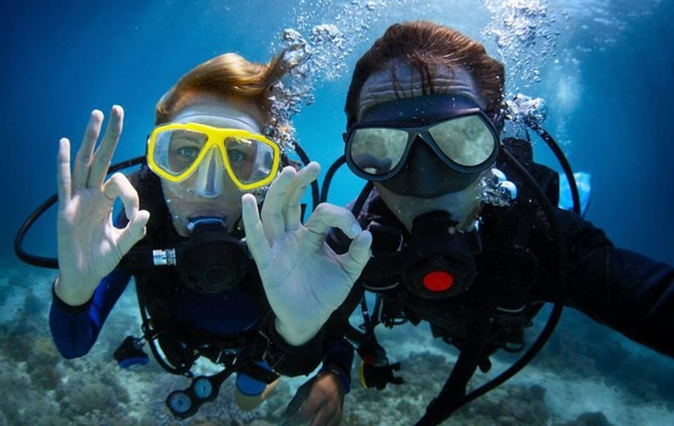 Scuba Diving Tour in the Arabian Gulf, Dubai