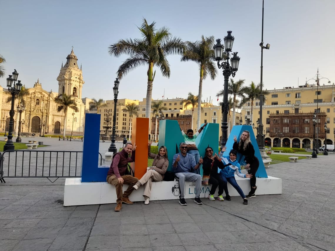 Walking City Tour Lima and Catacombs 6