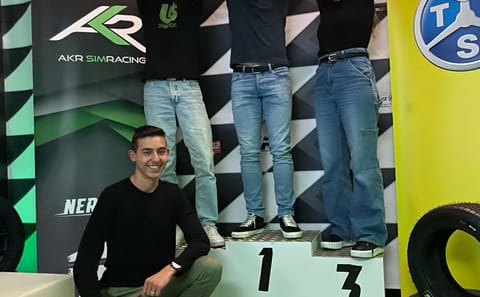 15-Minute Virtual Reality Simulator in Davesco-Soragno