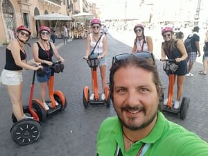 Private Baroque Tour with Guide in Rome by 2-Hour Segway