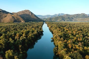 Skadar Lake Guided Boat Tour to Vranjina Monastery & Wine Tasting