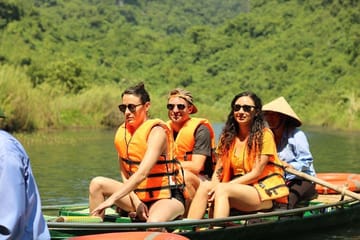 Ninh Binh and Cuc Phuong 2-Day Adventure Tour from Hanoi