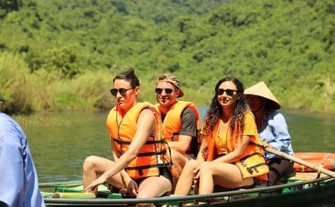 Ninh Binh and Cuc Phuong 2-Day Adventure Tour from Hanoi