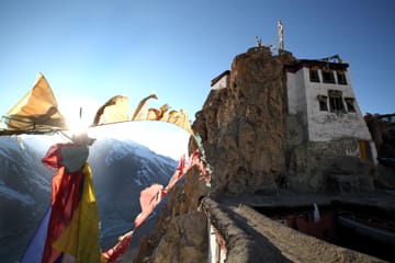 Cultural Tour of Ancient Temples and Valleys in Delhi and Amritsar