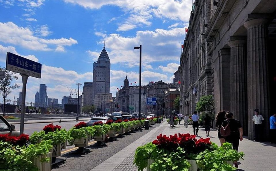 Private Half-Day Walking Tour of Modern Shanghai