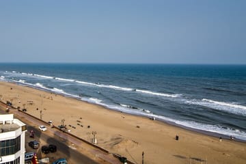 Full Day Private Tour to Konark Temple and Puri from Bhubaneswar