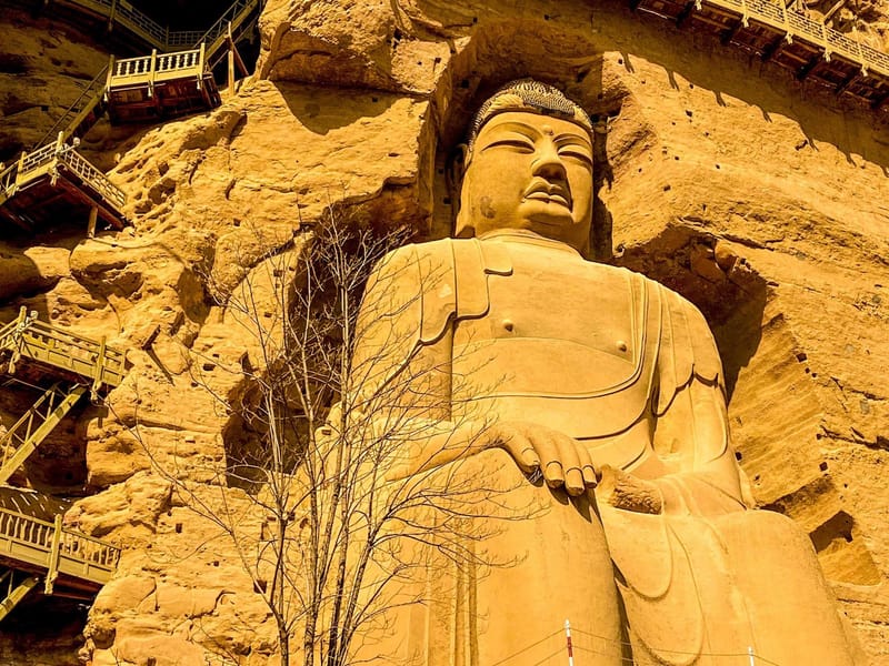 Lanzhou: Liujia Gorge & Binglingsi Grottoes Private Tour