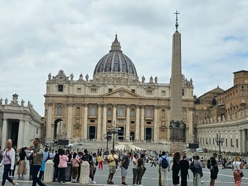 St. Peter's Basilica Dome and Grottoes Guided Tour
