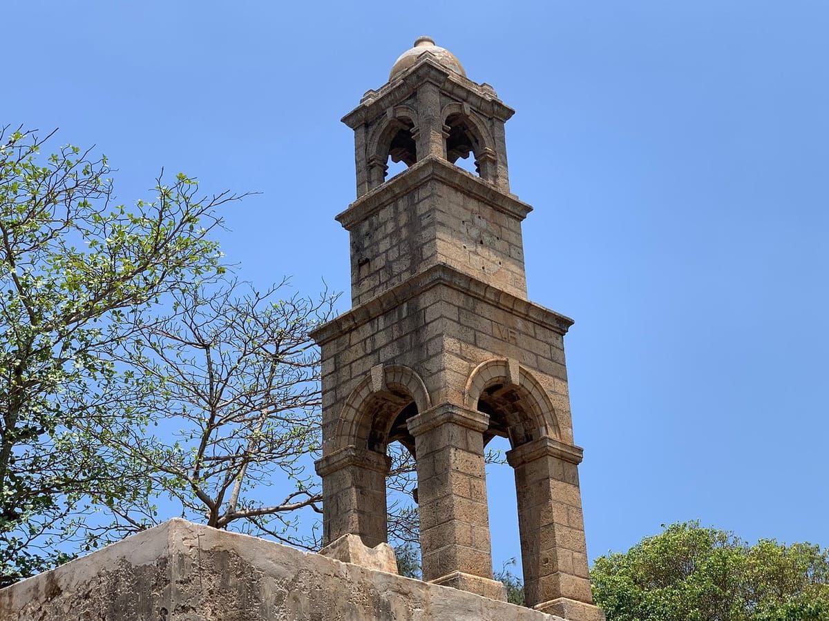 Knuckles Mountains Range Day hiking tours (All inclusive)