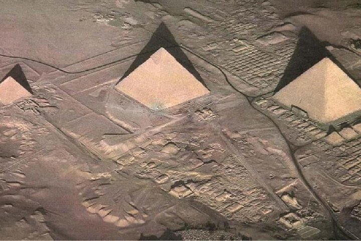 Giza Pyramids Private Tour: Camel Ride & Free Photo Session at Sphinx