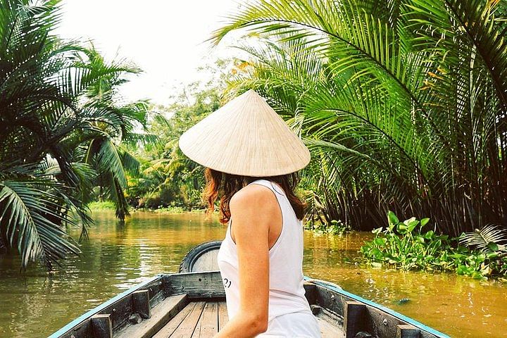 Mekong Delta Adventure: Explore Floating Markets & Riverside Culture