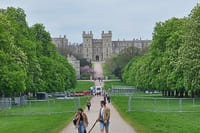 Transfer from Southampton to Heathrow via Stonehenge and Windsor 7