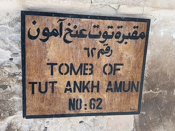 Tomb of King Tutankhamun (Tut) BY Tut guide
