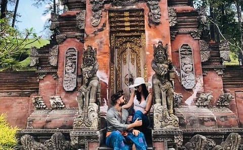 Balinese Culture Tour with Tukad Cepung Waterfall Visit