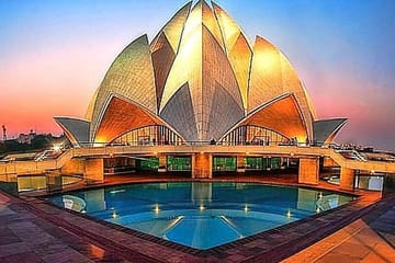 Private Tour of Akshardham Temple, Lotus Temple & Iskcone Temple in Delhi
