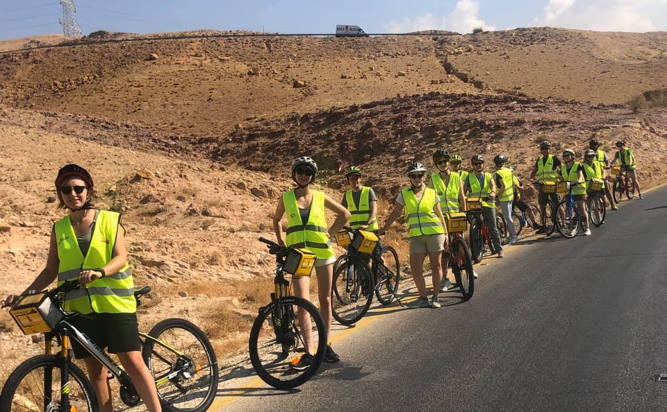 Bicycle Tour of Amman: Explore the City on Two Wheels