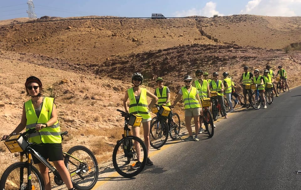 Bicycle Tour of Amman: Explore the City on Two Wheels