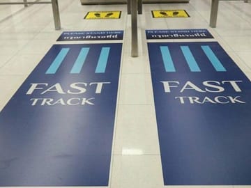 Phuket Airport VIP Fast-Track Immigration Service with Guide