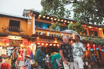 Hoi An Photographer & Vacation Photoshoot – Private Session