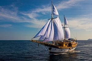 Pirates Boat VIP Snorkeling Sea Trip With Sea Food Lunch - Sharm El Sheikh