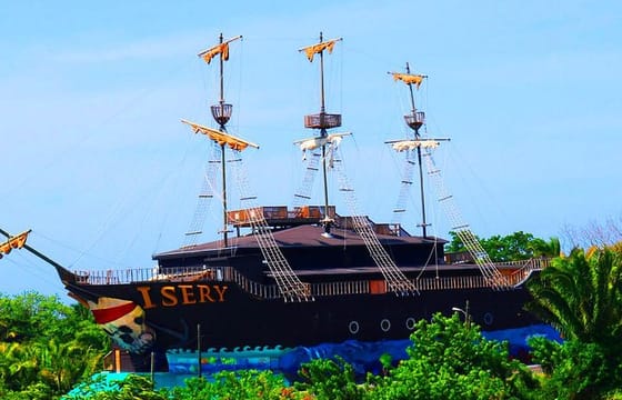 Oak Ridge The Venice of Roatan