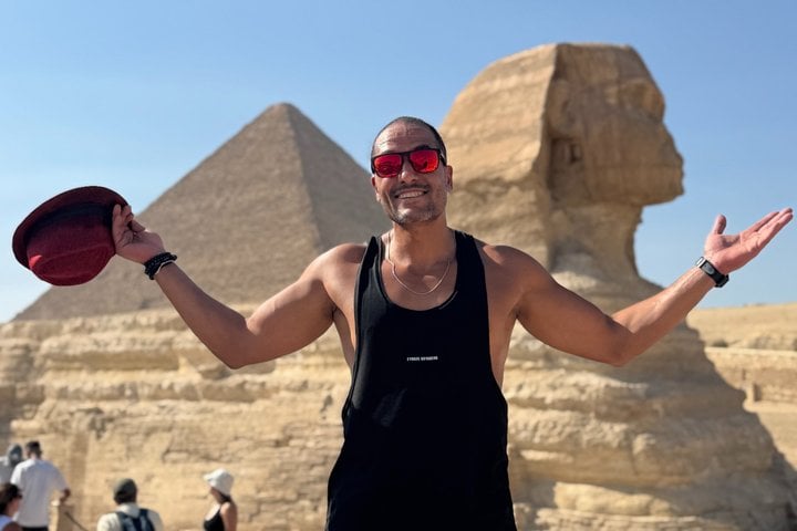 The Great Sphinx_Emo Tours Sweden Customer