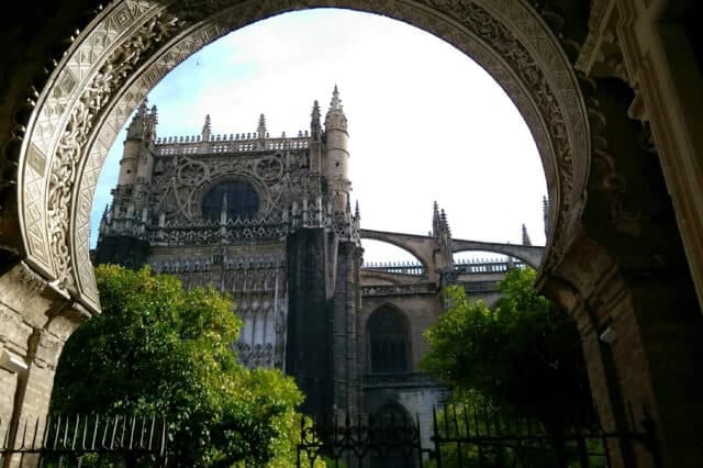 Cathedral of Seville and Giralda Guided Tour from Seville photo 5