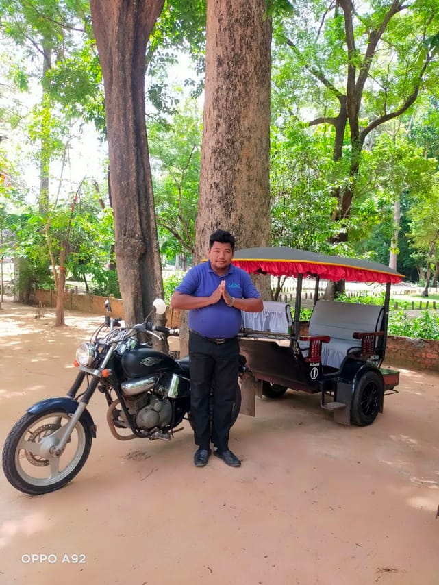 Angkor Wat Private Tour by Tuk-Tuk with English Speaking Driver 4