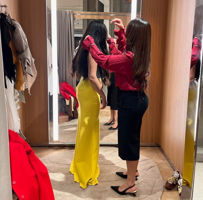 Private Personal Shopping experience in Paris with Hotel pickup/drop off