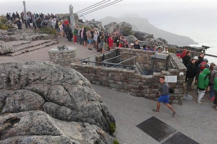 3 Days Private Tour: Cape point, Table Mountain & Robben Island  6